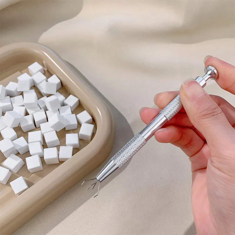 50Pcs Nail Art Sponge DIY Gradient and Sponge Grabber Nail Brush Nail Art Tools Accessories